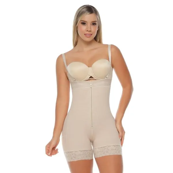 7004 faja short  straples