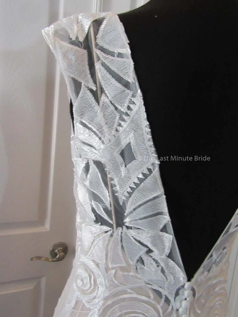 Allure Bridals 3103