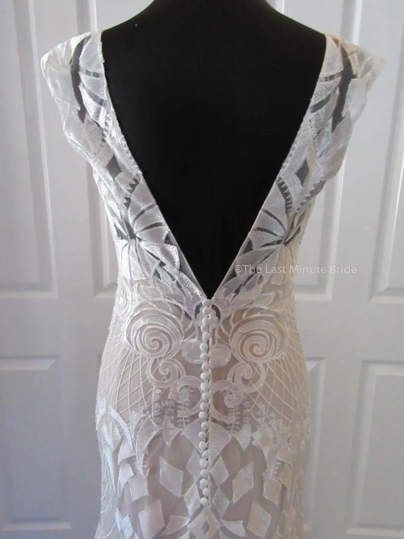 Allure Bridals 3103