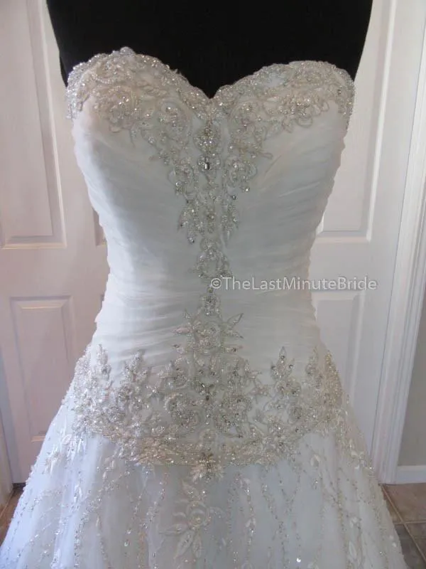 Allure Bridals 8769