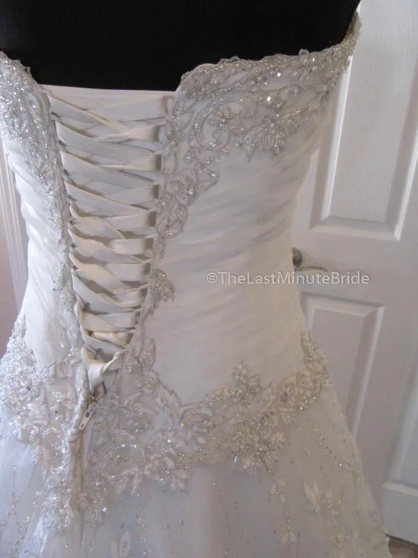 Allure Bridals 8769