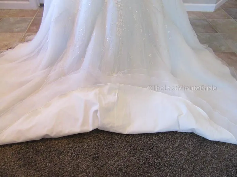 Allure Bridals 8769