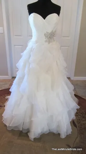 Allure Bridals 8862