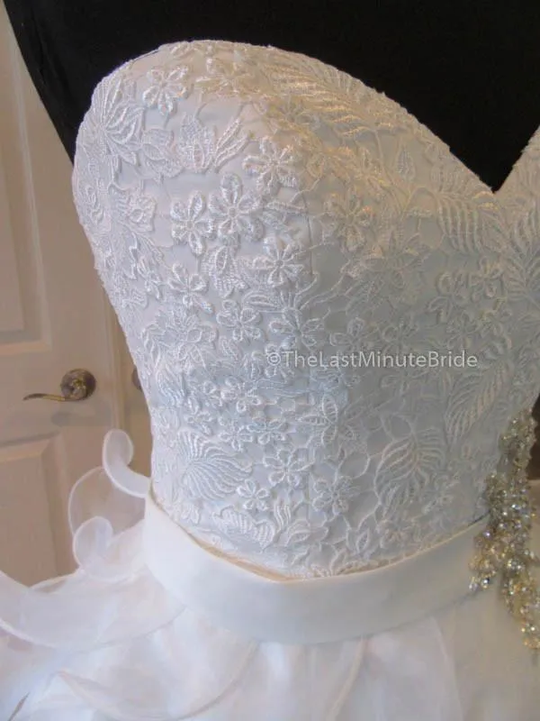 Allure Bridals 8955