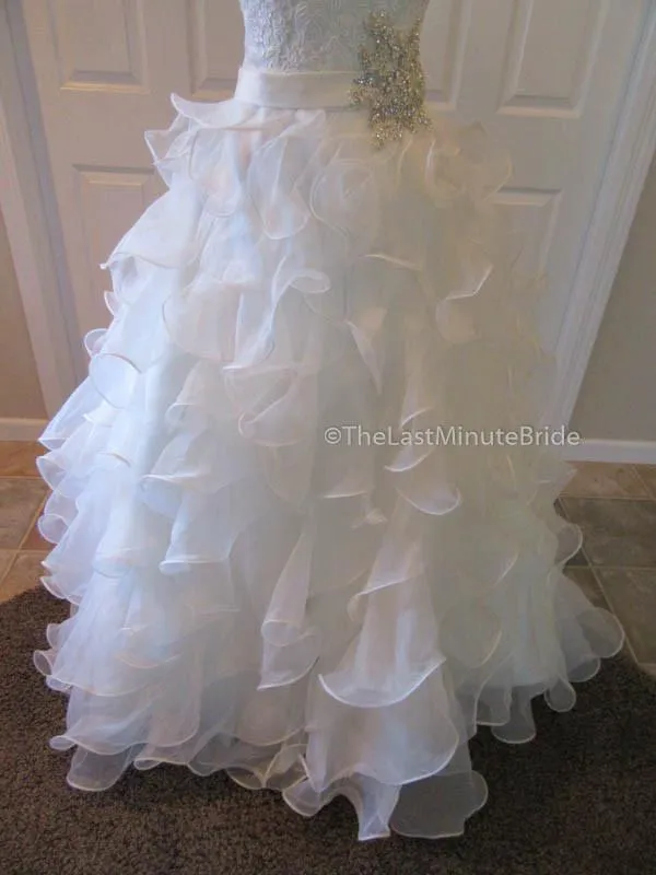 Allure Bridals 8955