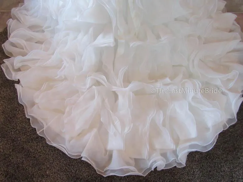 Allure Bridals 8966