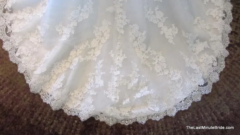 Allure Bridals 9064