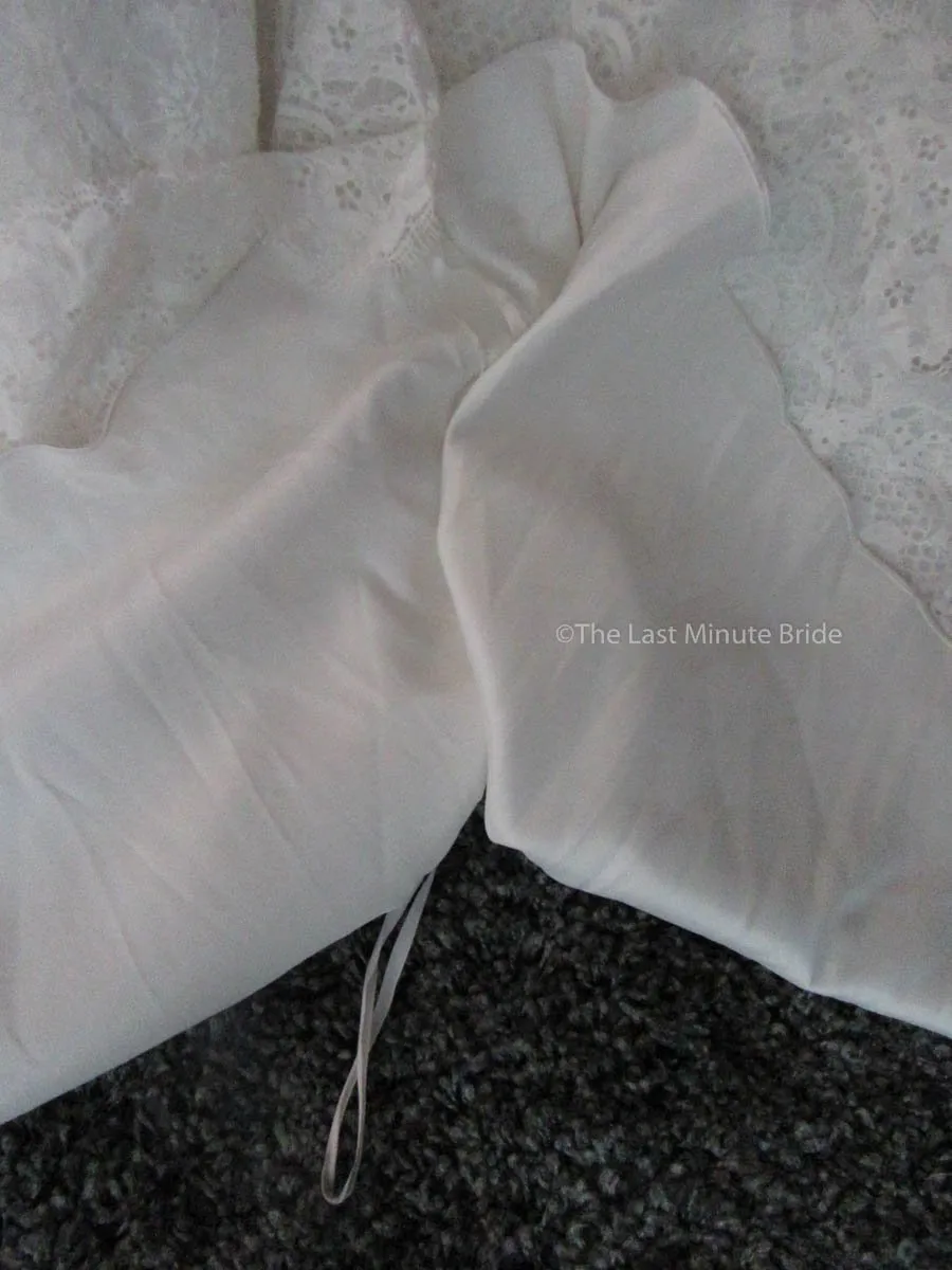 Allure Bridals 9412