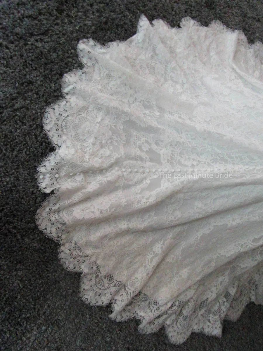 Allure Bridals 9412