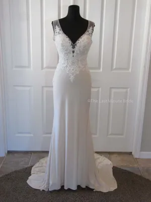 Allure Bridals Style 9554