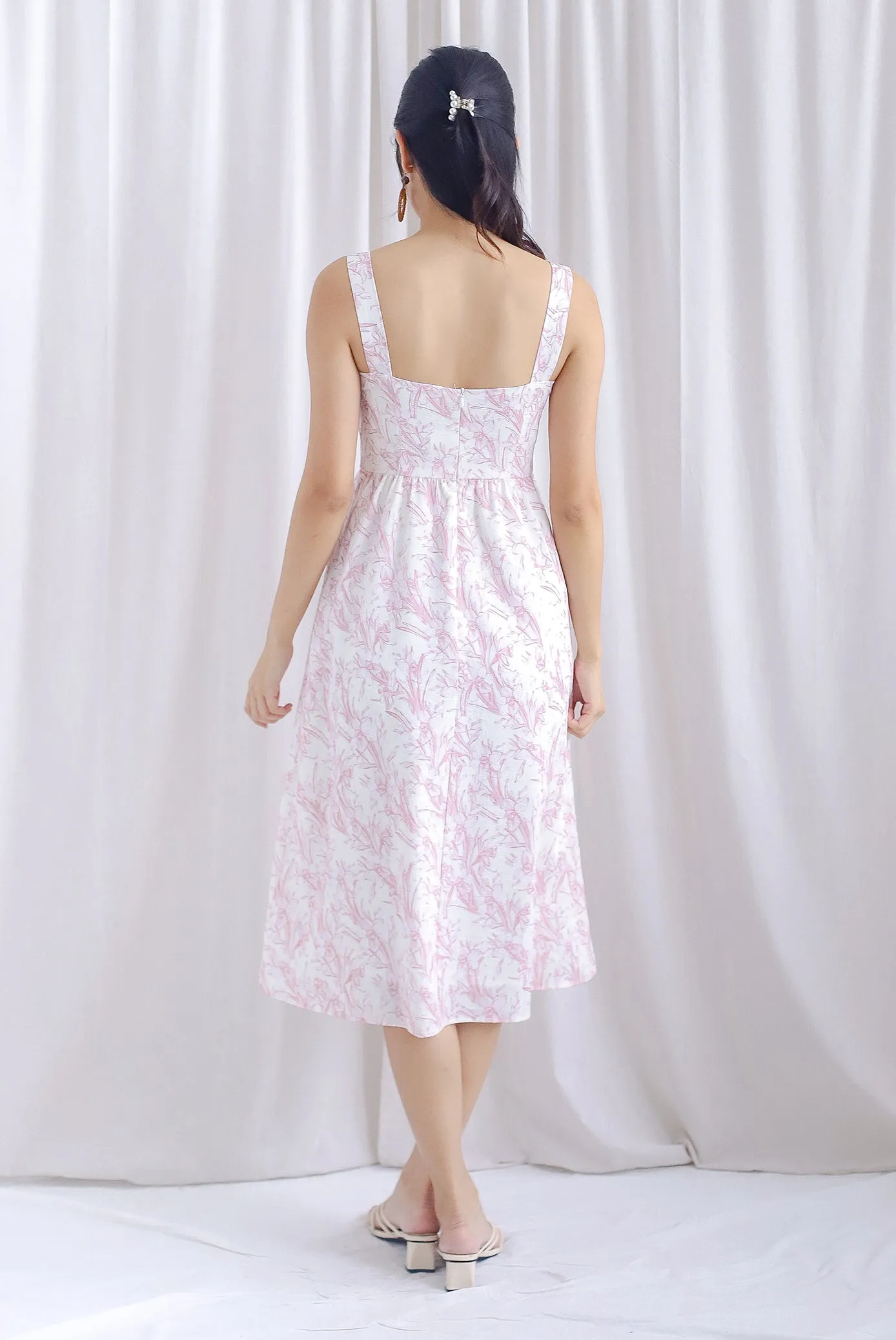 Blaise Porcelain Bustier Midi Dress In Pink