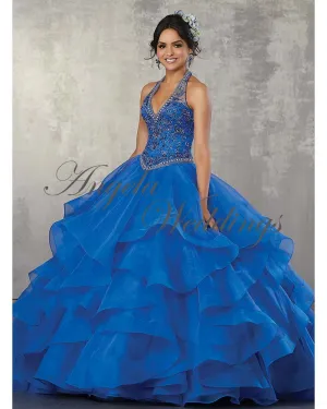 Blue Quinceanera Dresses 2018 Halter Neckline Beaded Ball Gowns Sweet 16