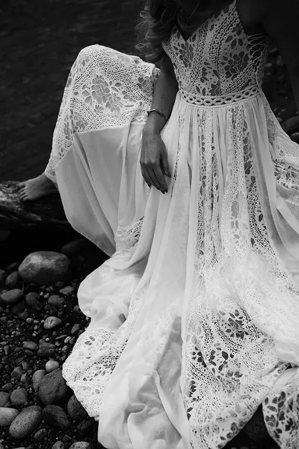 Bohemian A-line V-neck Lace Wedding Dresses, Beach Wedding Gowns, MW801