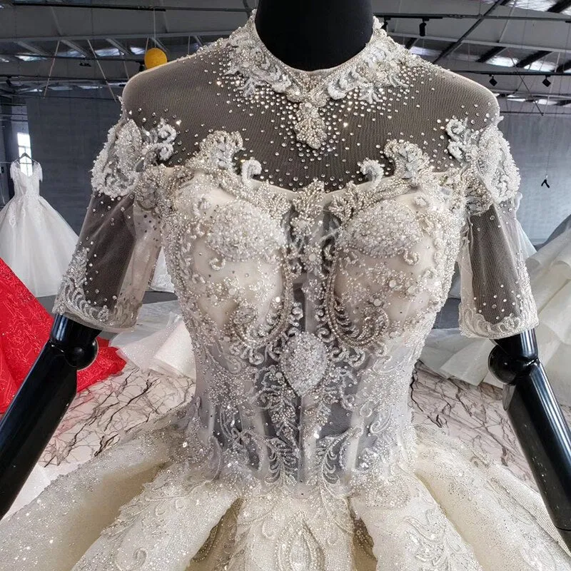 Crystal o-neck short sleeves wedding gowns