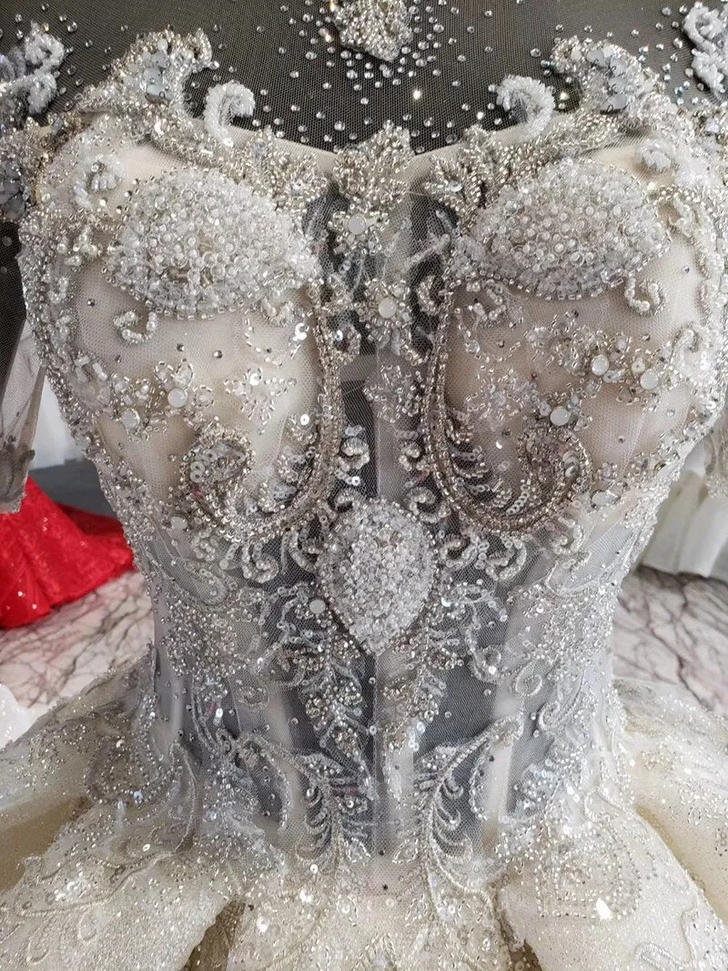 Crystal o-neck short sleeves wedding gowns