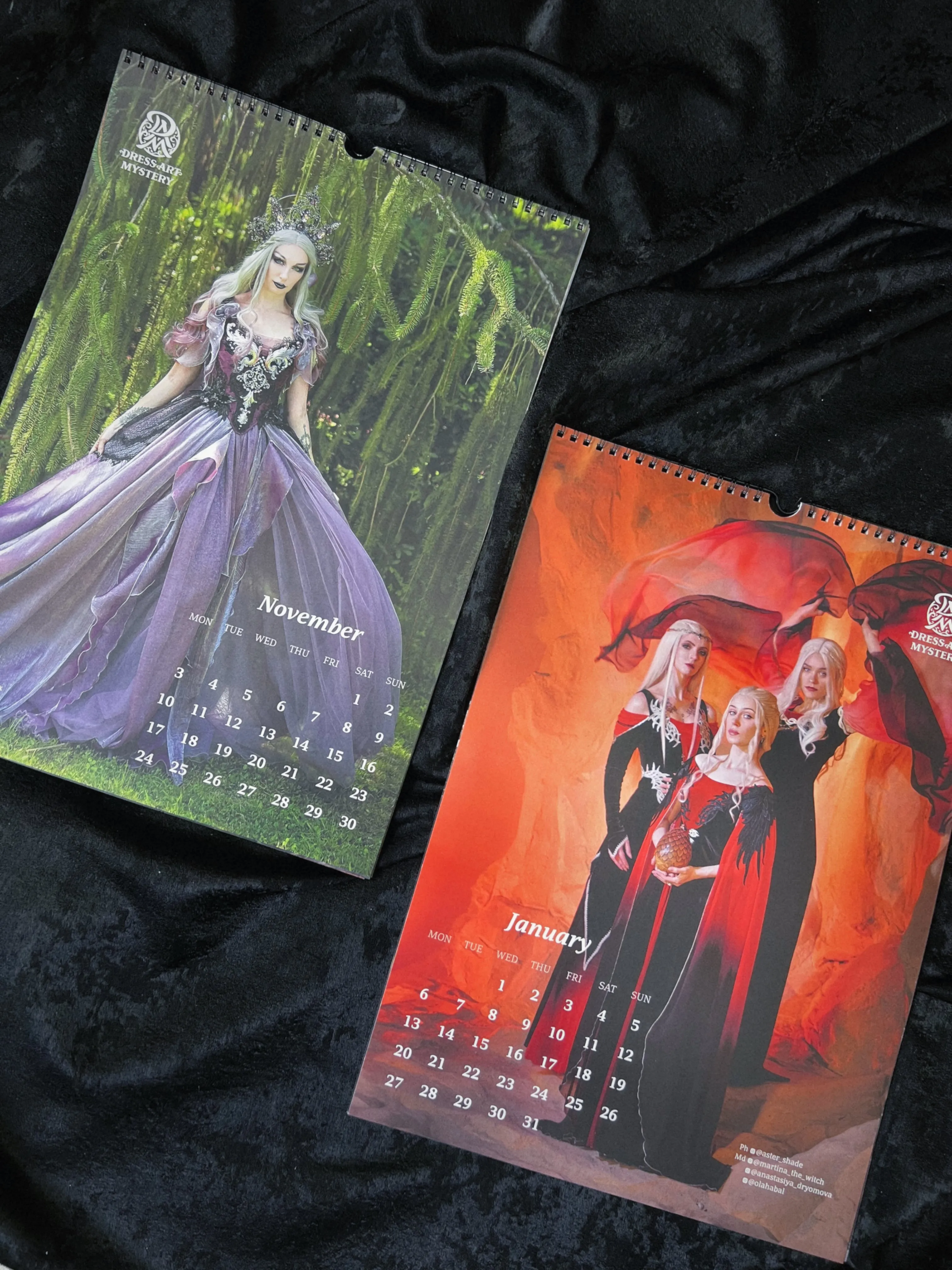 DressArtMystery calendar 2025