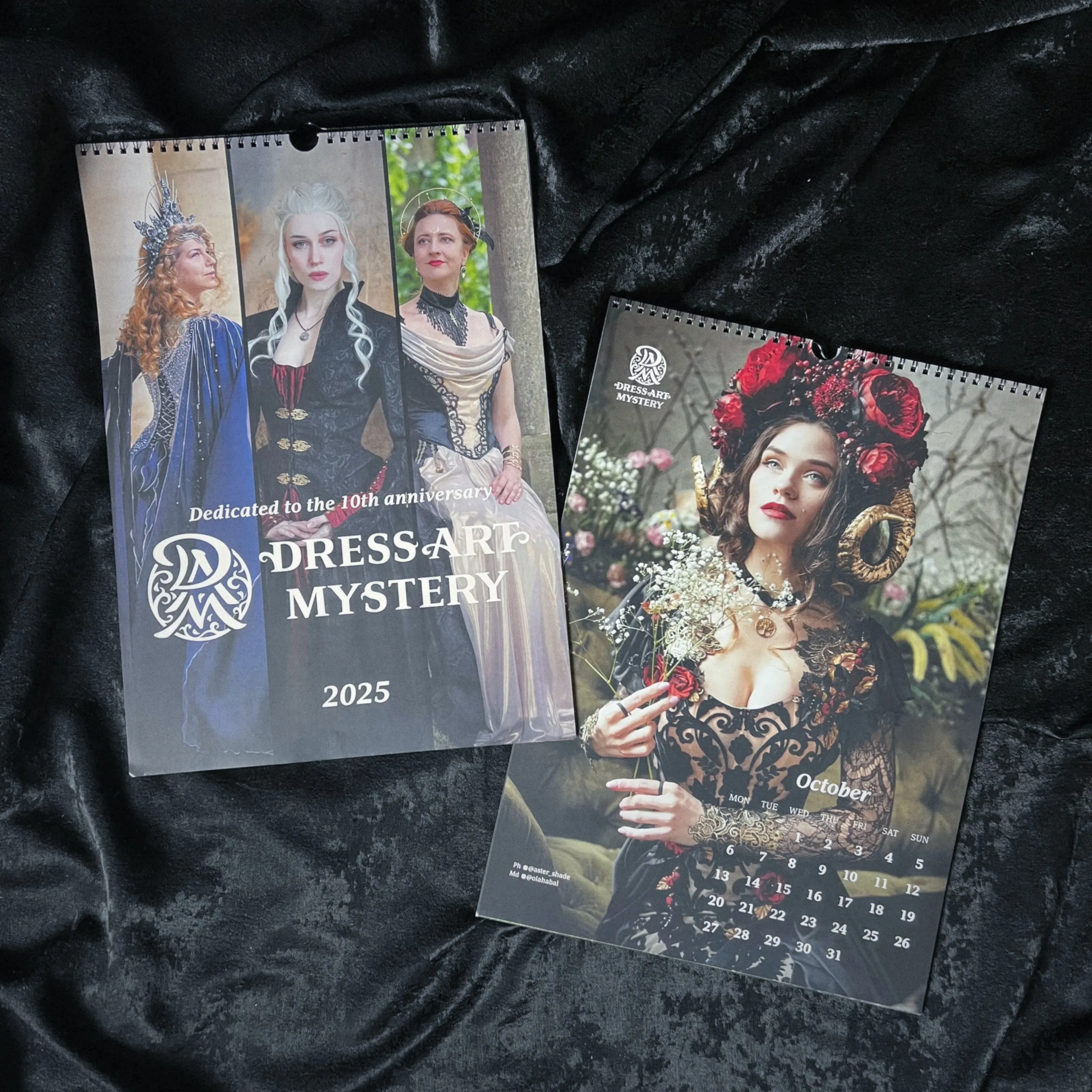 DressArtMystery calendar 2025