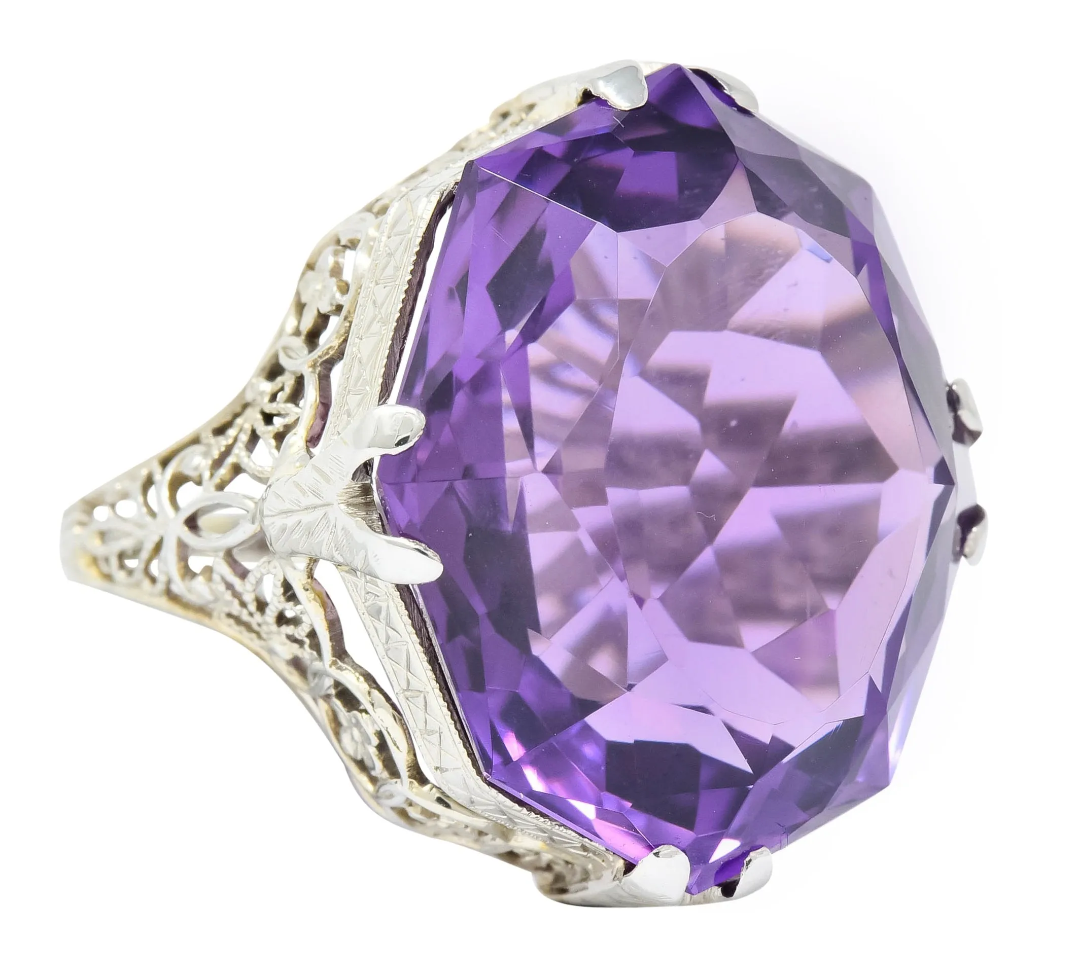 Edwardian Amethyst 18 Karat White Gold Floral Lace Cocktail Ring