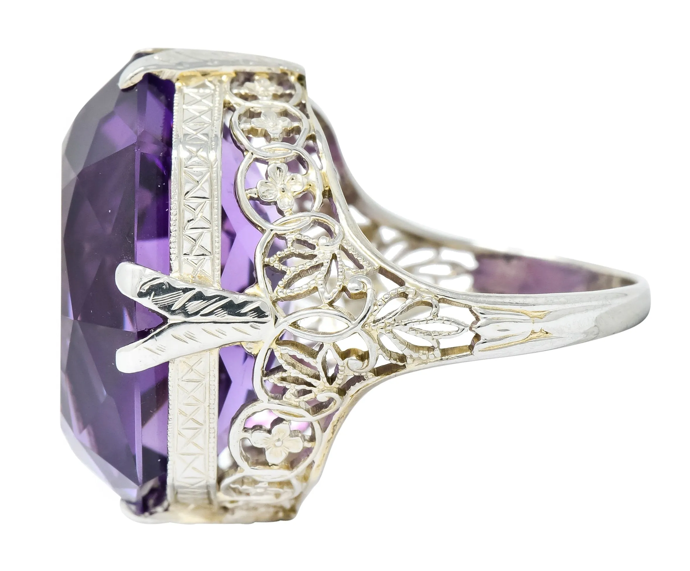 Edwardian Amethyst 18 Karat White Gold Floral Lace Cocktail Ring