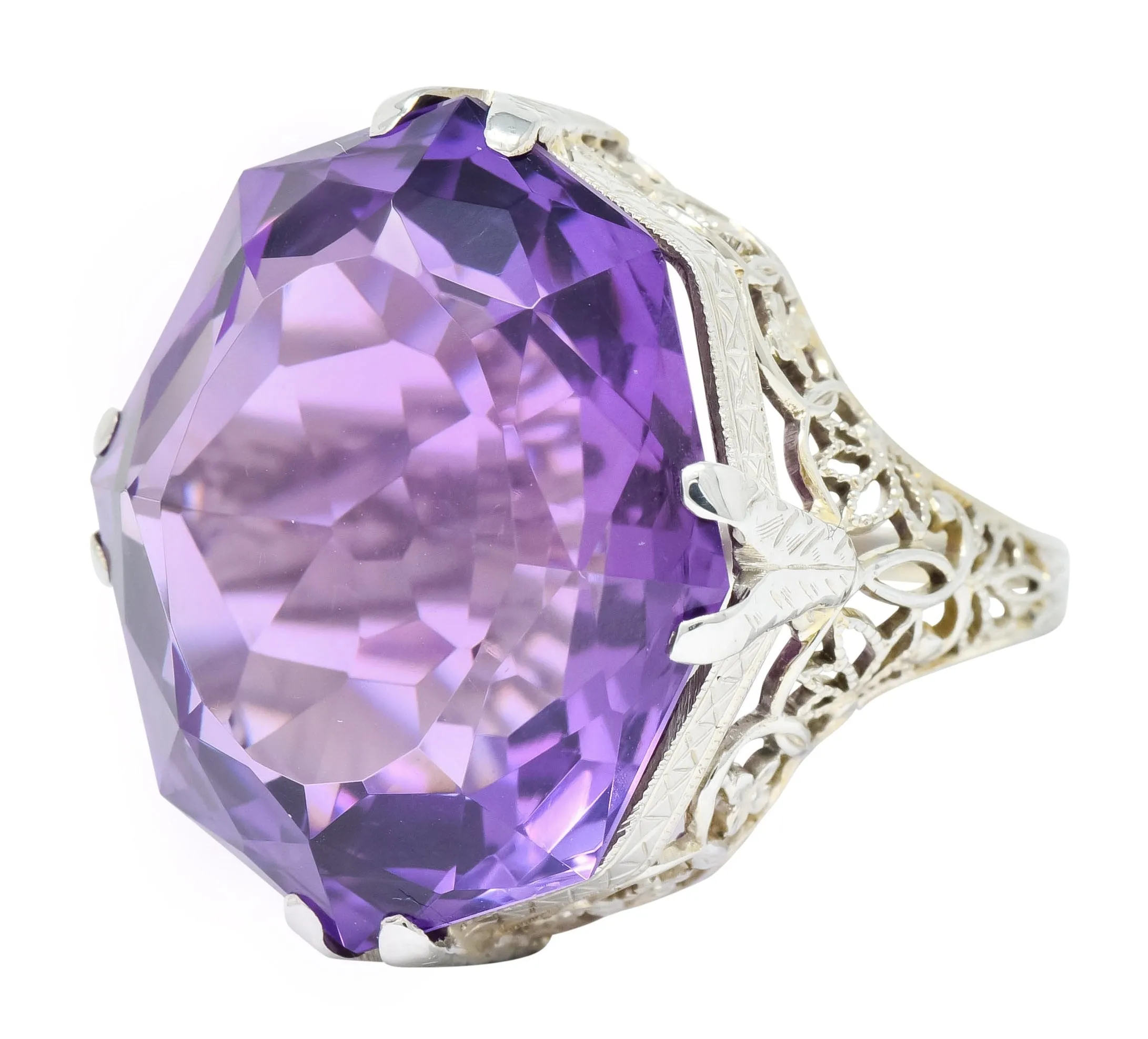 Edwardian Amethyst 18 Karat White Gold Floral Lace Cocktail Ring