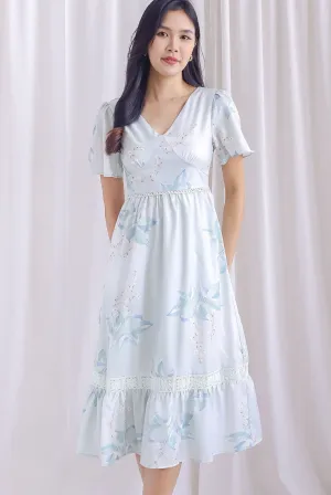 Eirini Lattice Insert Sleeved V Neckline Floral Dress In Sage