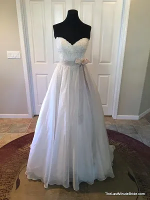 Essense of Australia D1702 Size 12