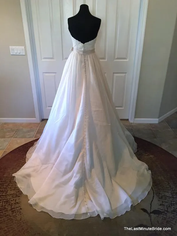 Essense of Australia D1702 Size 12