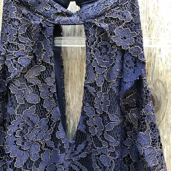 Francesca’s Navy and Gold Lace Cold Shoulder Midi Dress Large