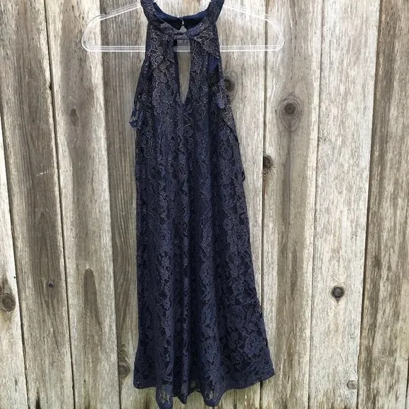 Francesca’s Navy and Gold Lace Cold Shoulder Midi Dress Large