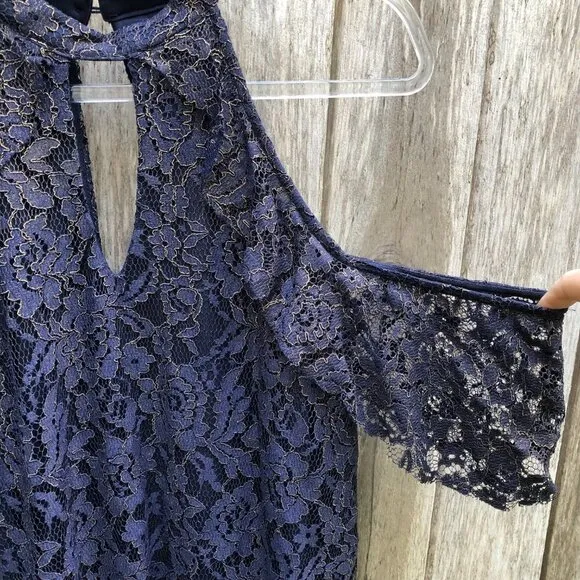 Francesca’s Navy and Gold Lace Cold Shoulder Midi Dress Large