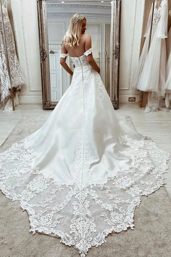 Gorgeous Satin A-line Sweetheart Wedding Dresses With Lace Appliques, MW625
