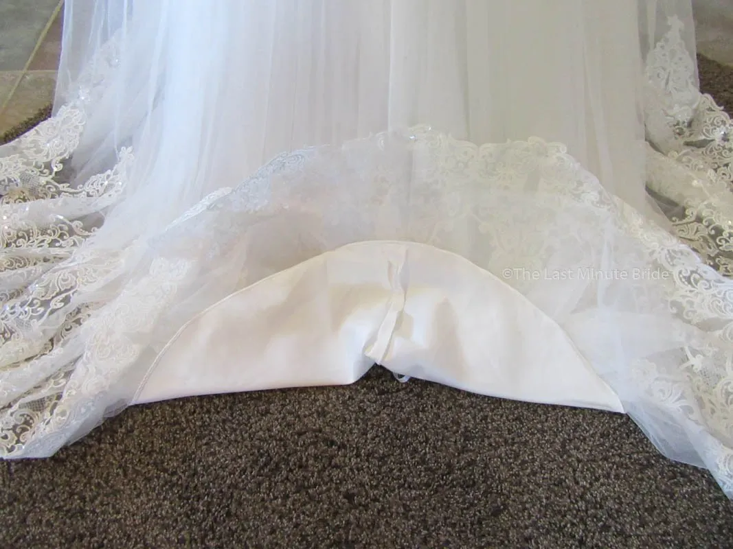 Holly by The Last Minute Bride (Made to Order 2-34)