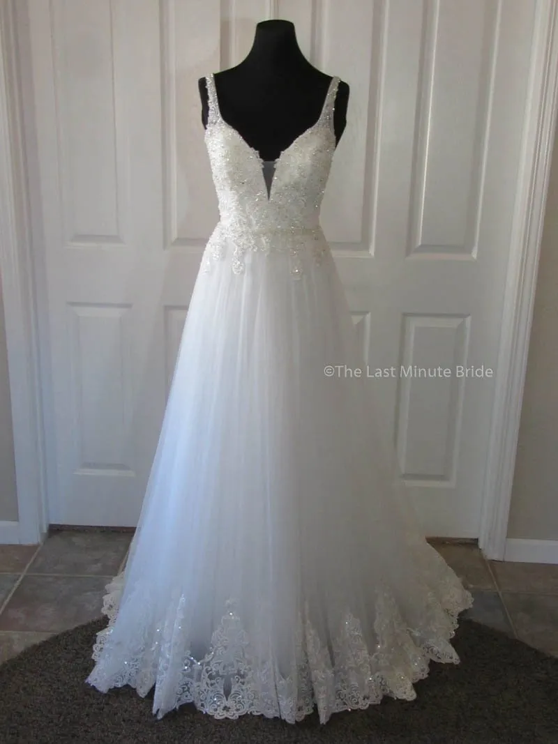 Holly by The Last Minute Bride (Made to Order 2-34)