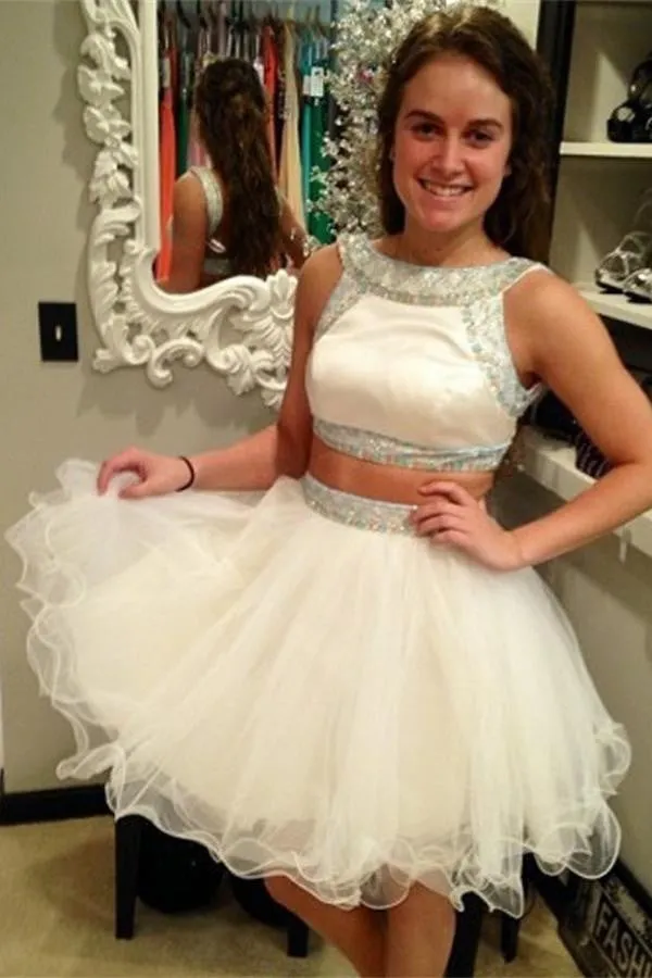 Ivory Cap Sleeves A-line Tulle Beading Homecoming Dress Cocktail Dress K440