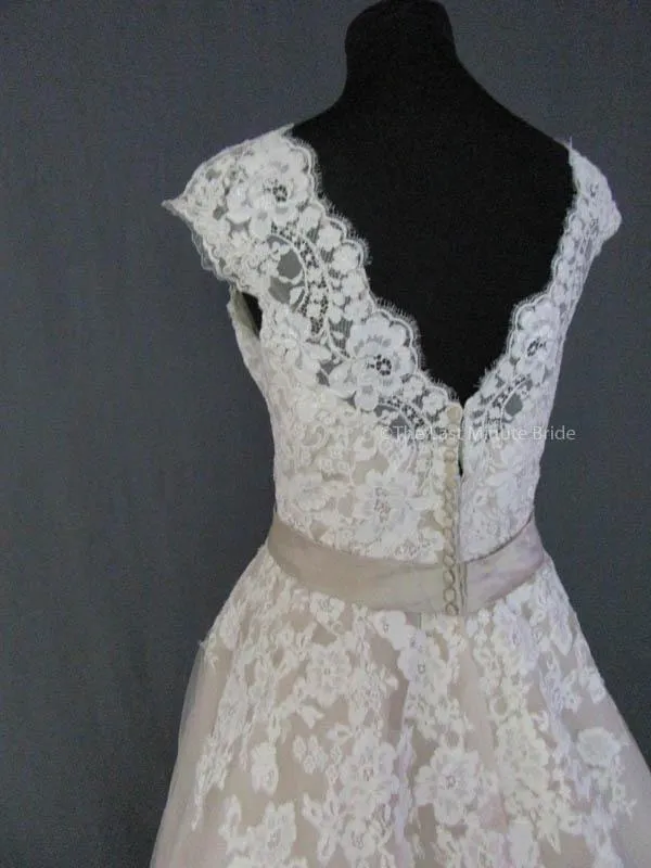 Justin Alexander 8815 size 16