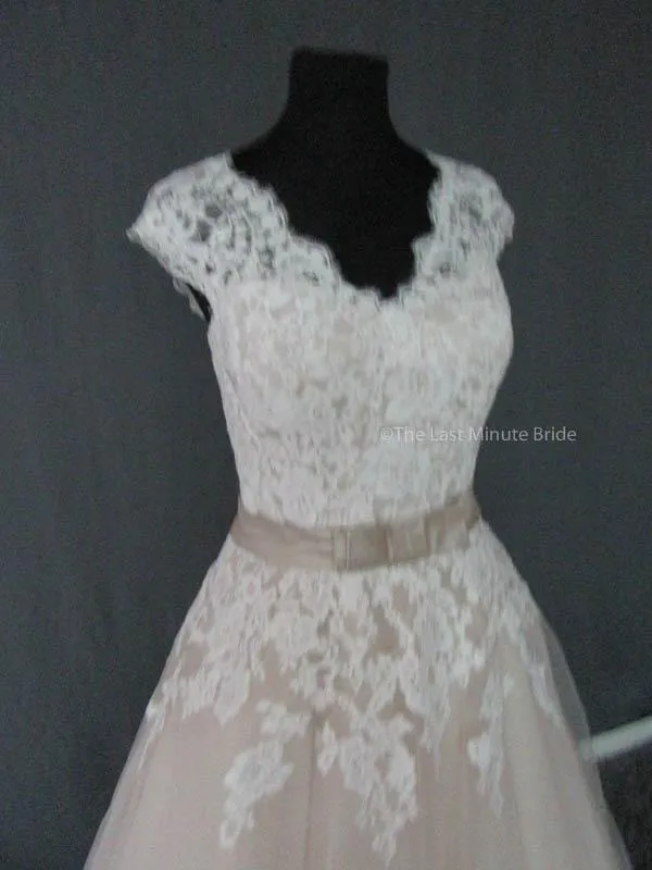 Justin Alexander 8815 size 16