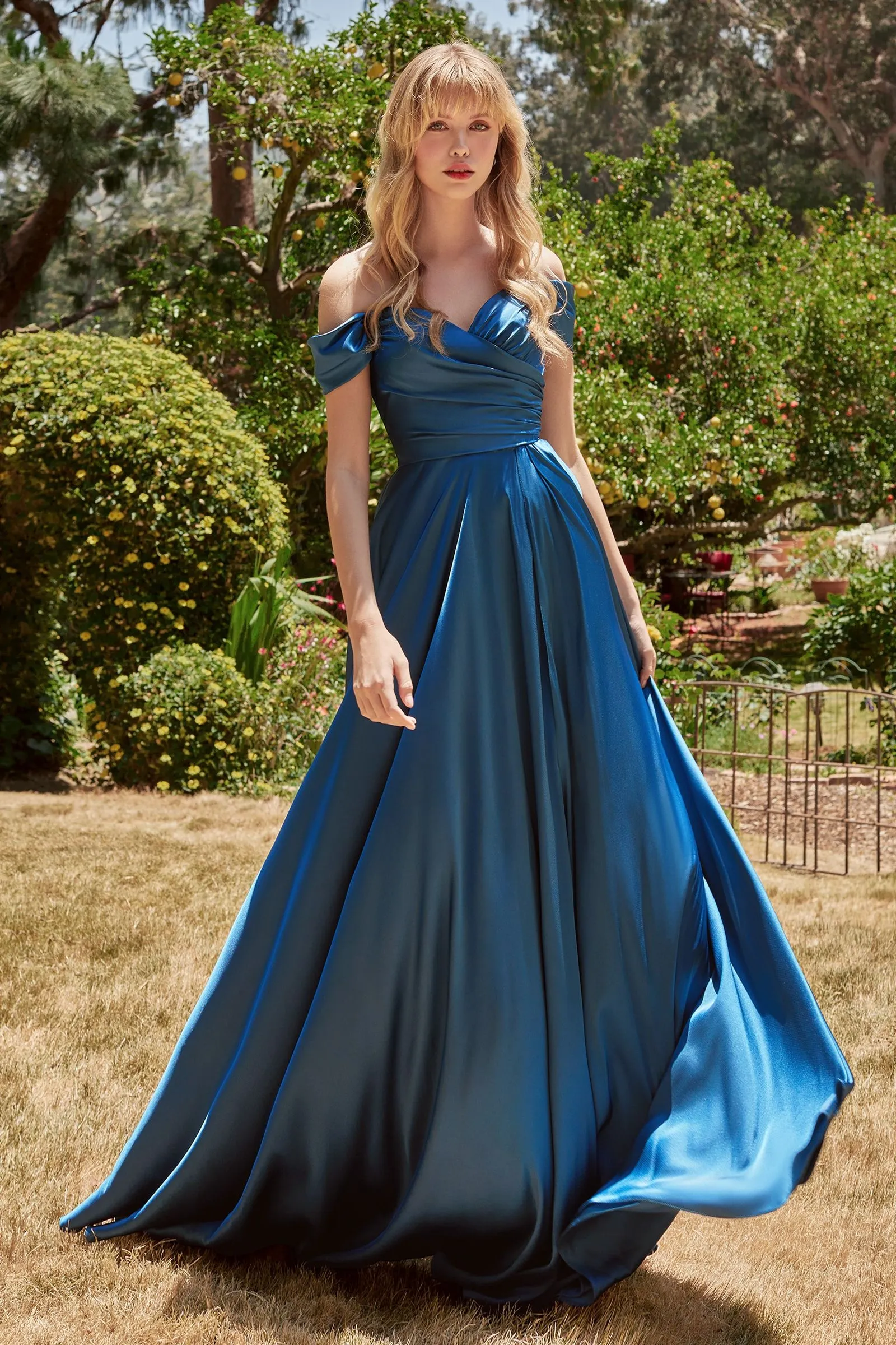 LaDivine by Cinderella Divine 7493 Evening Gowns