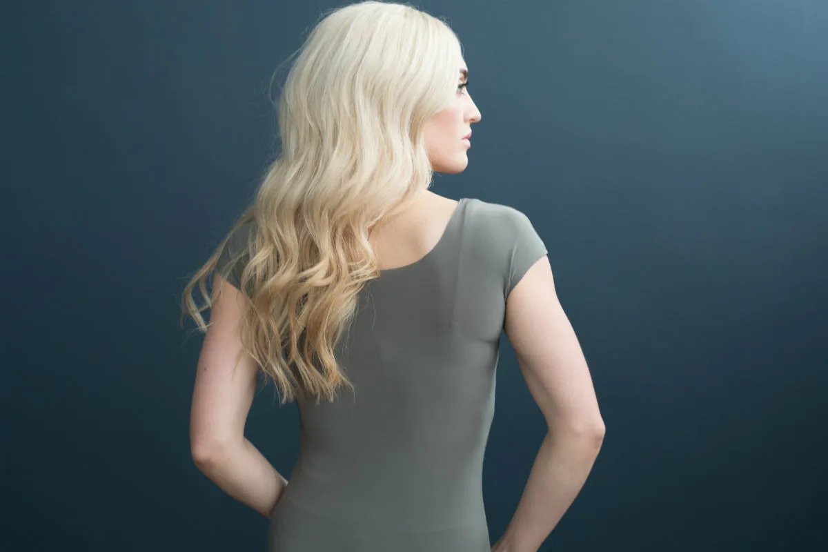 Lizzy Slip Cap Sleeve V-Neck Tee Slip - LE ♥