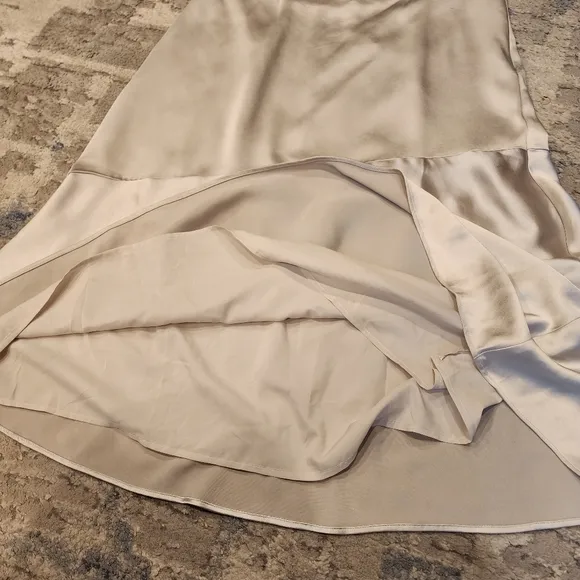 NWT Ann Taylor Beige Greige Silver Satin Midi Skirt Size 12