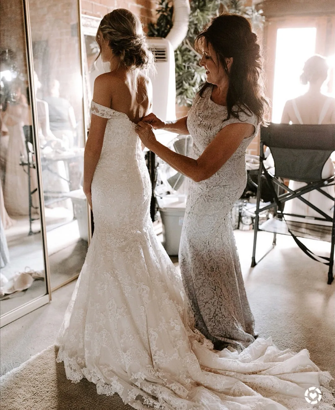 Off-the-shoulder Lace Off-the-shoulder Bridal Dress Wedding 2020