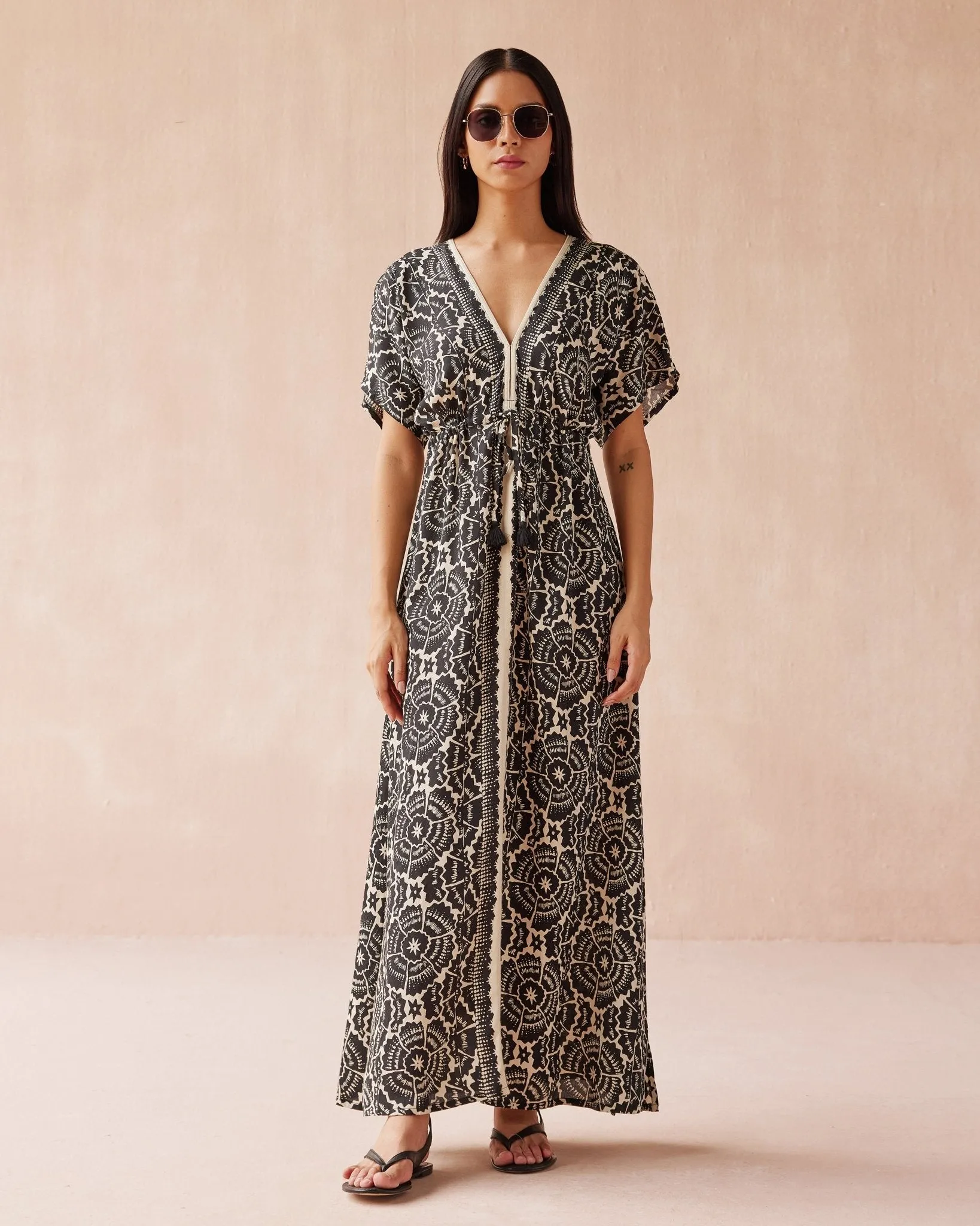 Pia Caftan