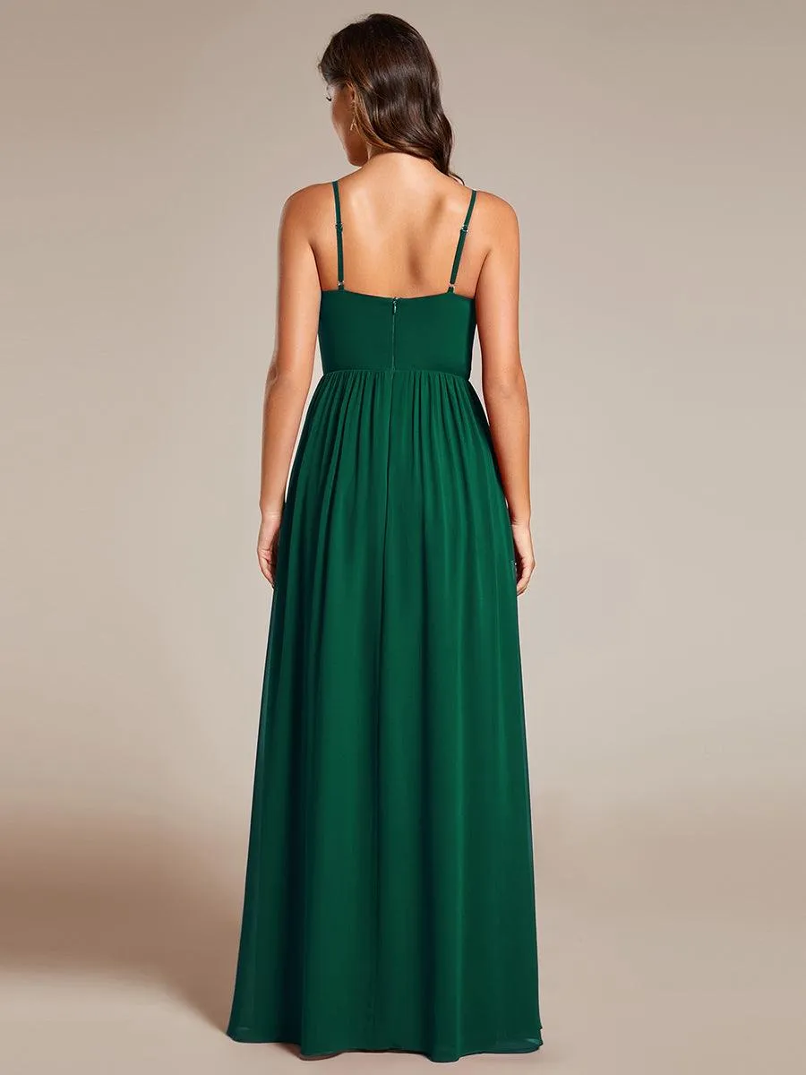 Robe de demoiselle d'honneur plissée sans manches en mousseline avec feuille de lotus