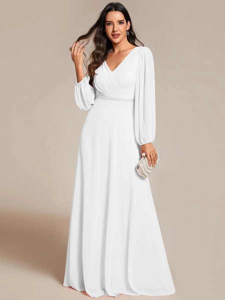 Robe de soirée plissée en mousseline de soie double col en V manches longues ceinture brillante