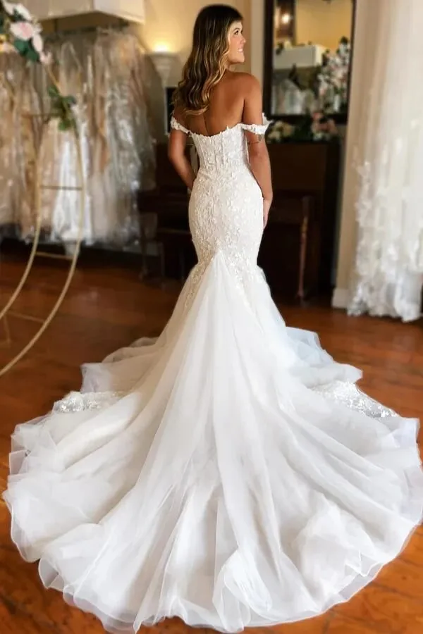 Roycebridal Gorgeous Ivory Tulle Mermaid V-neck Lace Appliqued Wedding Dresses, MW1002