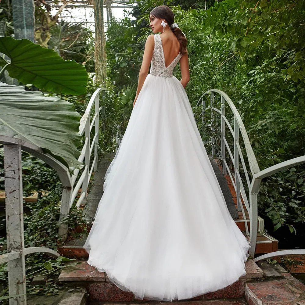 Roycebridal Lakshmigown Summer Tulle Wedding Dress Elegant V-Neck Sleeveless Lace Sweep Train A Line Bridal Gowns with Slit