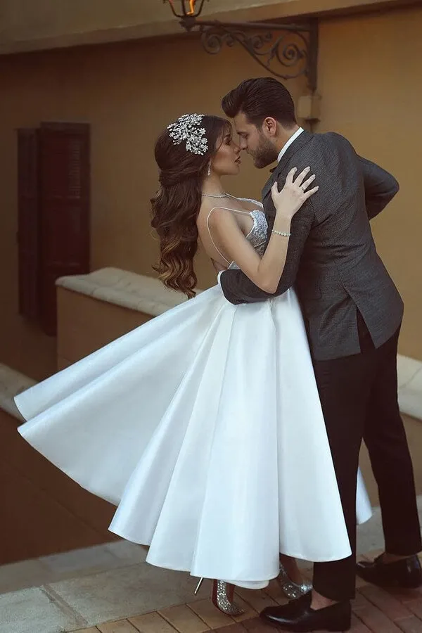 Roycebridal Satin A-line V-neck Spaghetti Straps Short Wedding Dresses with Appliques, MW514