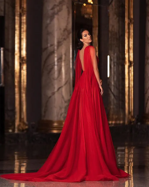 Sexy Red Tulle Prom Dresses with V-Neck Elegant A-line Long Prom Party Gowns 2021 New