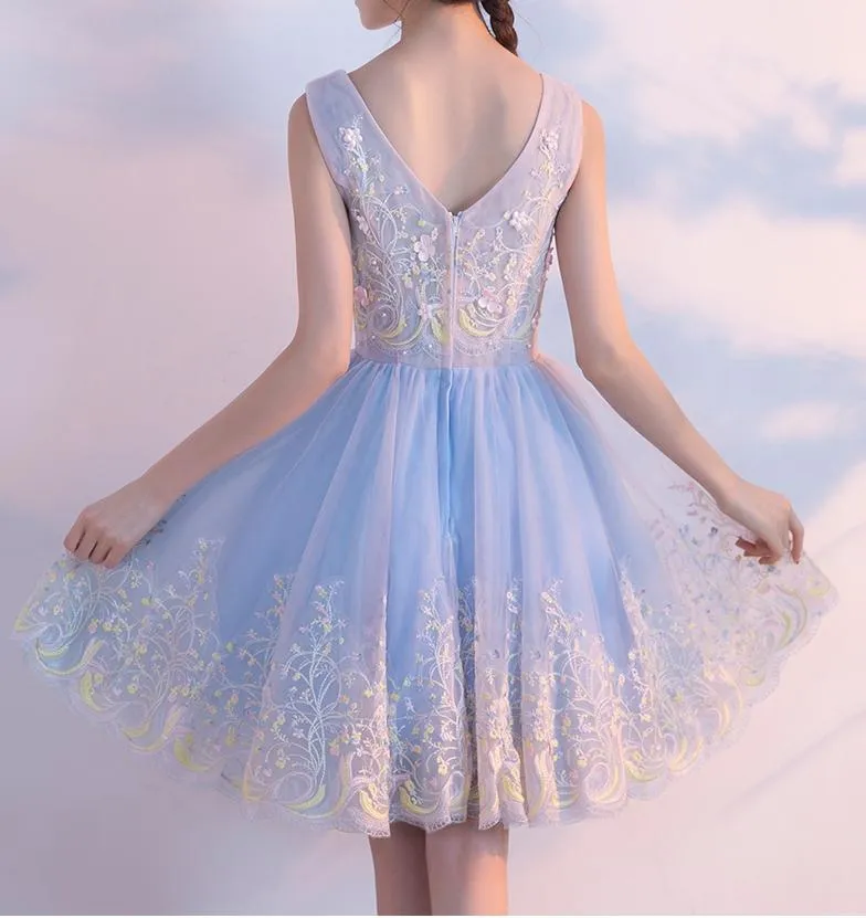 Short Homecoming Dress, Tulle Homecoming Dress, Lace Homecoming Dress, Applique Junior School Dress, Knee-Length Homecoming Dress, Backless Homecoming Dress, LB0420