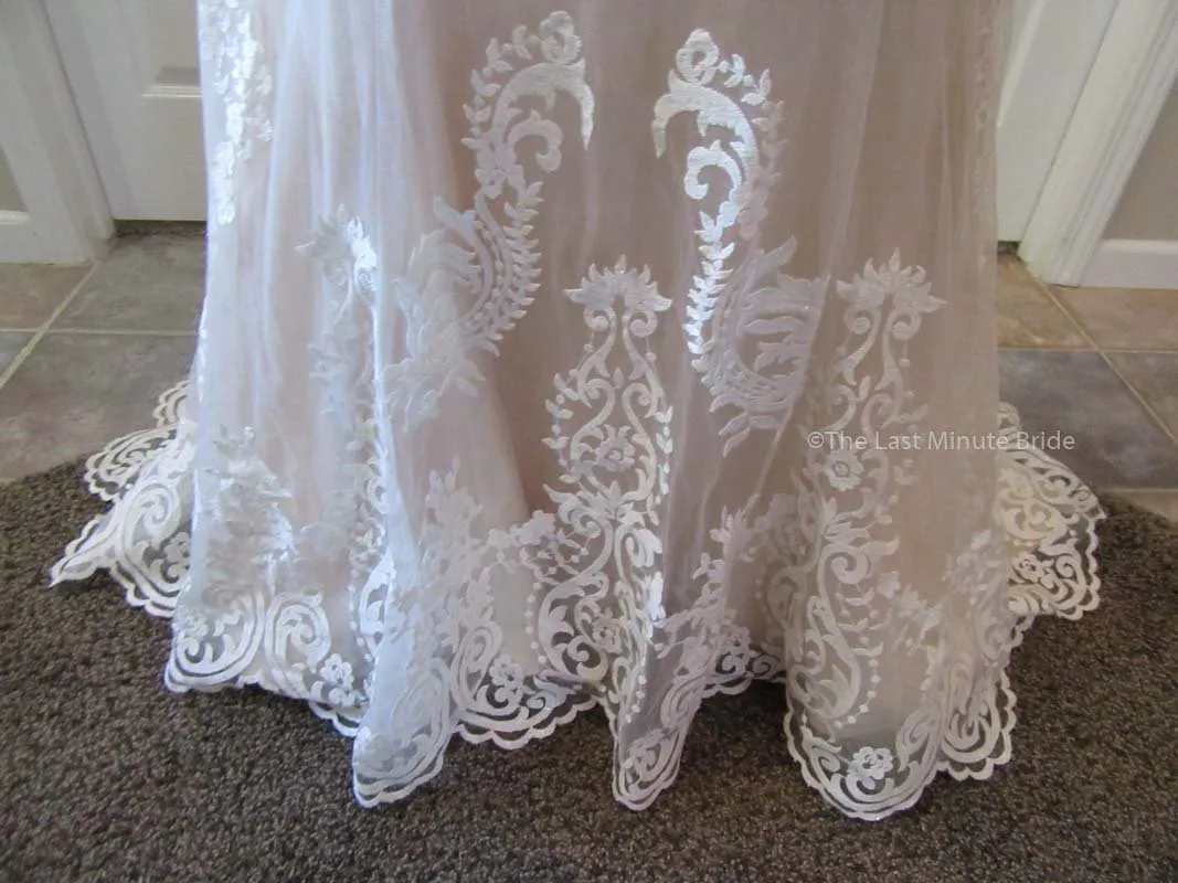 The Last Minute Bride Chloe Marie (In Stock Sizes)