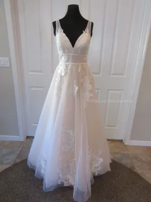 The Last Minute Bride Style Brenda